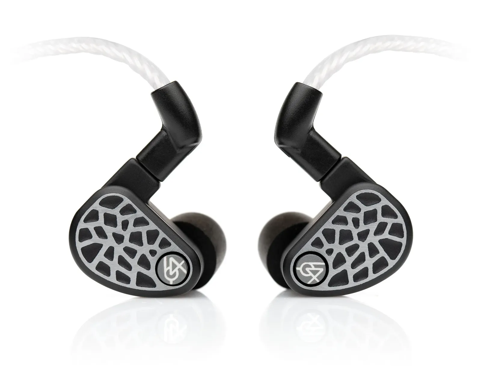 64 Audio U18s