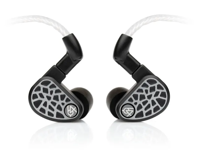 64 Audio U18s