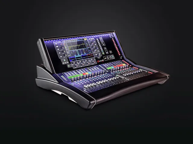 dLive S3000