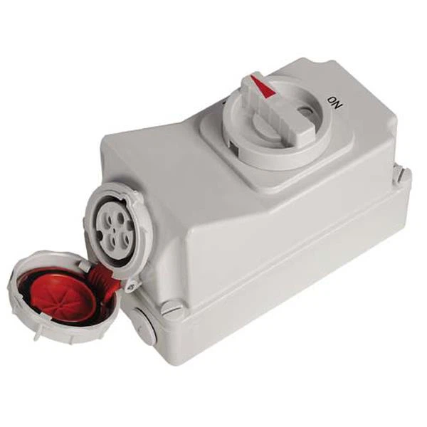 Weatherproof Switched Interlocked Socket