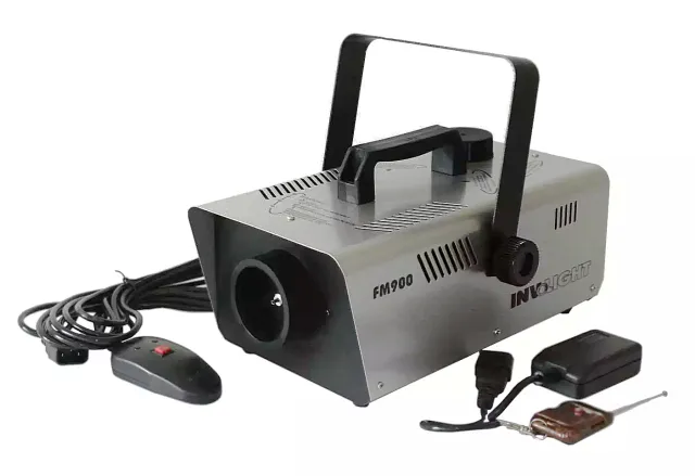 FM900