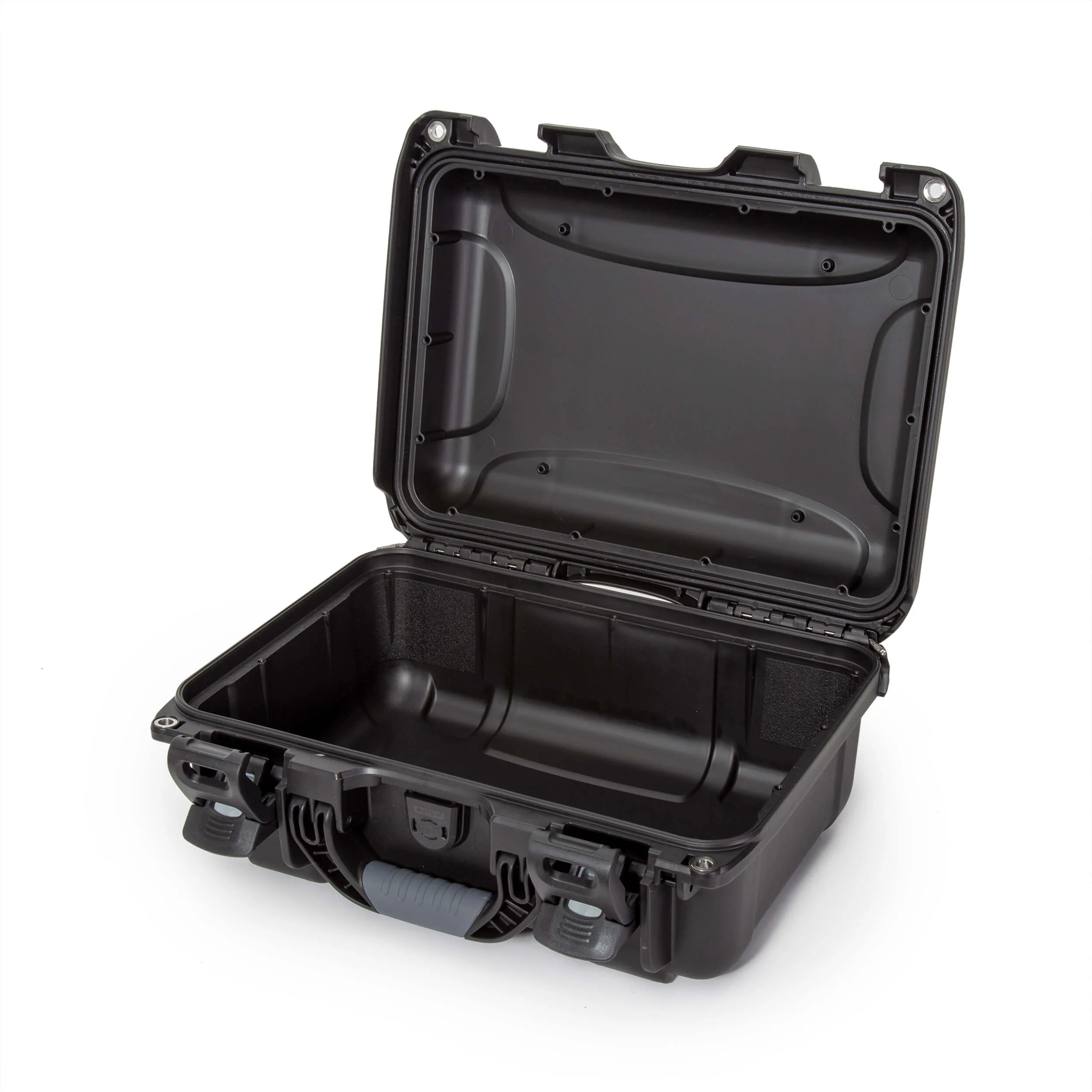 Nanuk 915