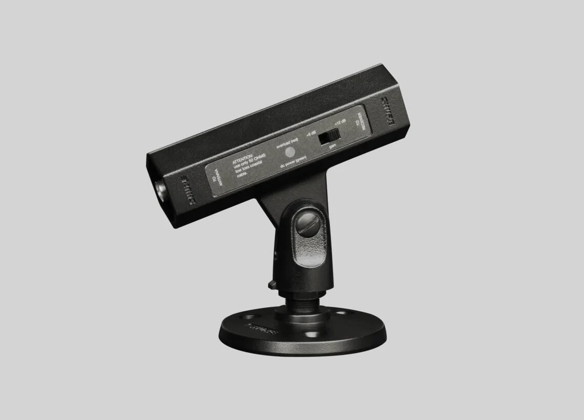 UA834