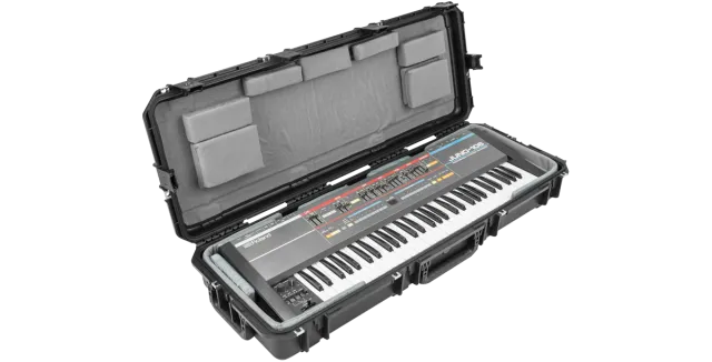 iSeries 4214-5 Narrow 61-Note Keyboard Case