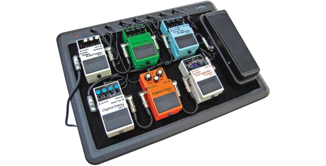 PS-8 Powered Pedalboard